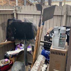 Shovels 
