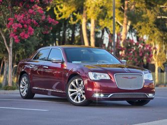 2018 Chrysler 300