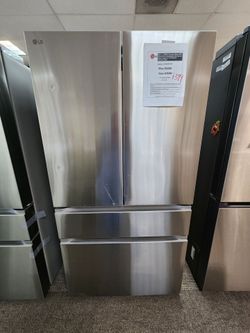 30 cu. ft. SMART Standard Depth MAX French Door Refrigerator with Internal Water Dispenser in PrintProof Stainless Steel