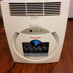 Honeywell Mf Series 8k Btu Portable AC