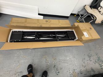 Scissor car lift