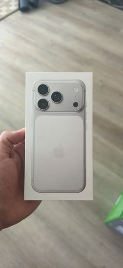 IPHONE 17 PRO 256GB UNLOCKED SILVER