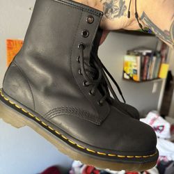 Dr. Martens 