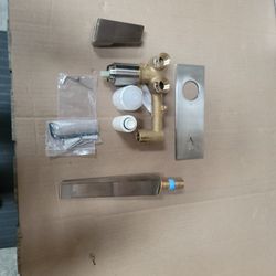 ALFI Brand AB1472 Wall Mounted

Bathroom Faucet - Brushed

Stainless Steel (BS) - Open Box (Small Scratches)