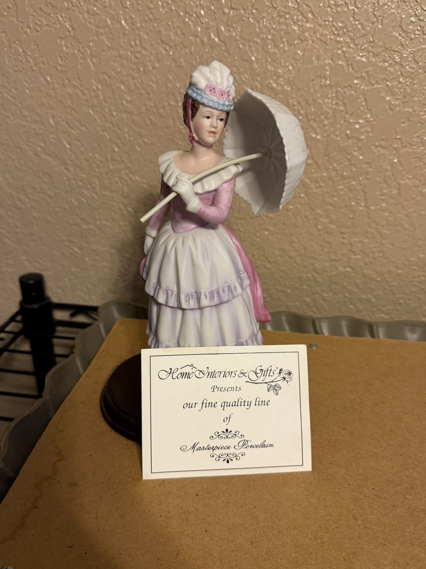 Home Interior Figurine 