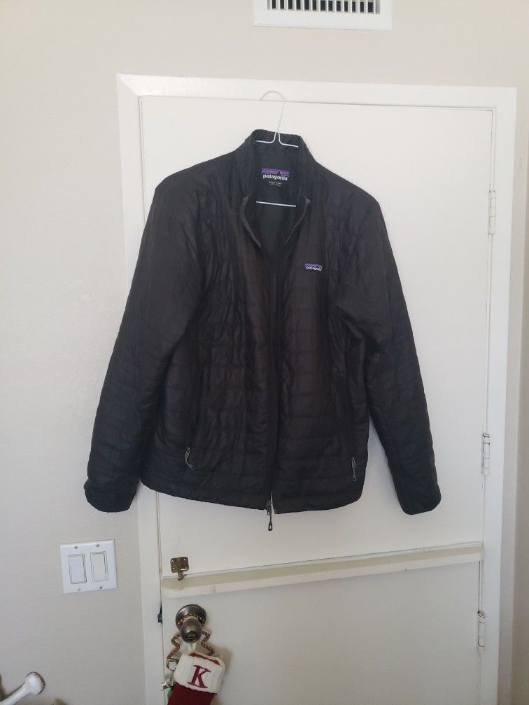 Patagonia Mens Nano Puff Black Jacket Medium
