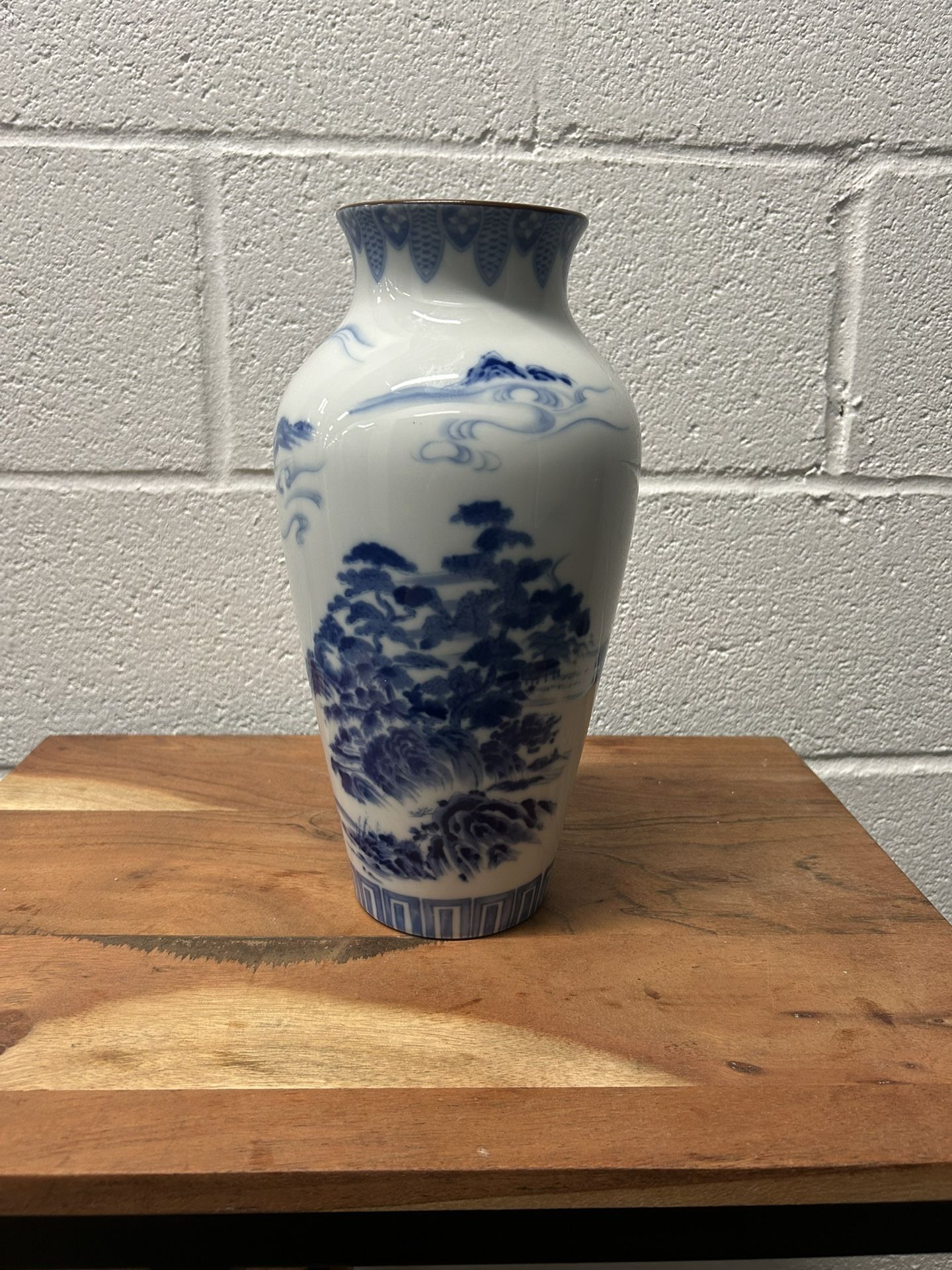 'Shibata Japanese Vase Immaculate condition