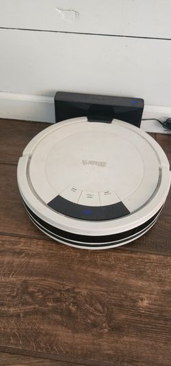 Shark robot vacuum