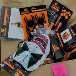 Miscellaneous HALLOWEEN items 