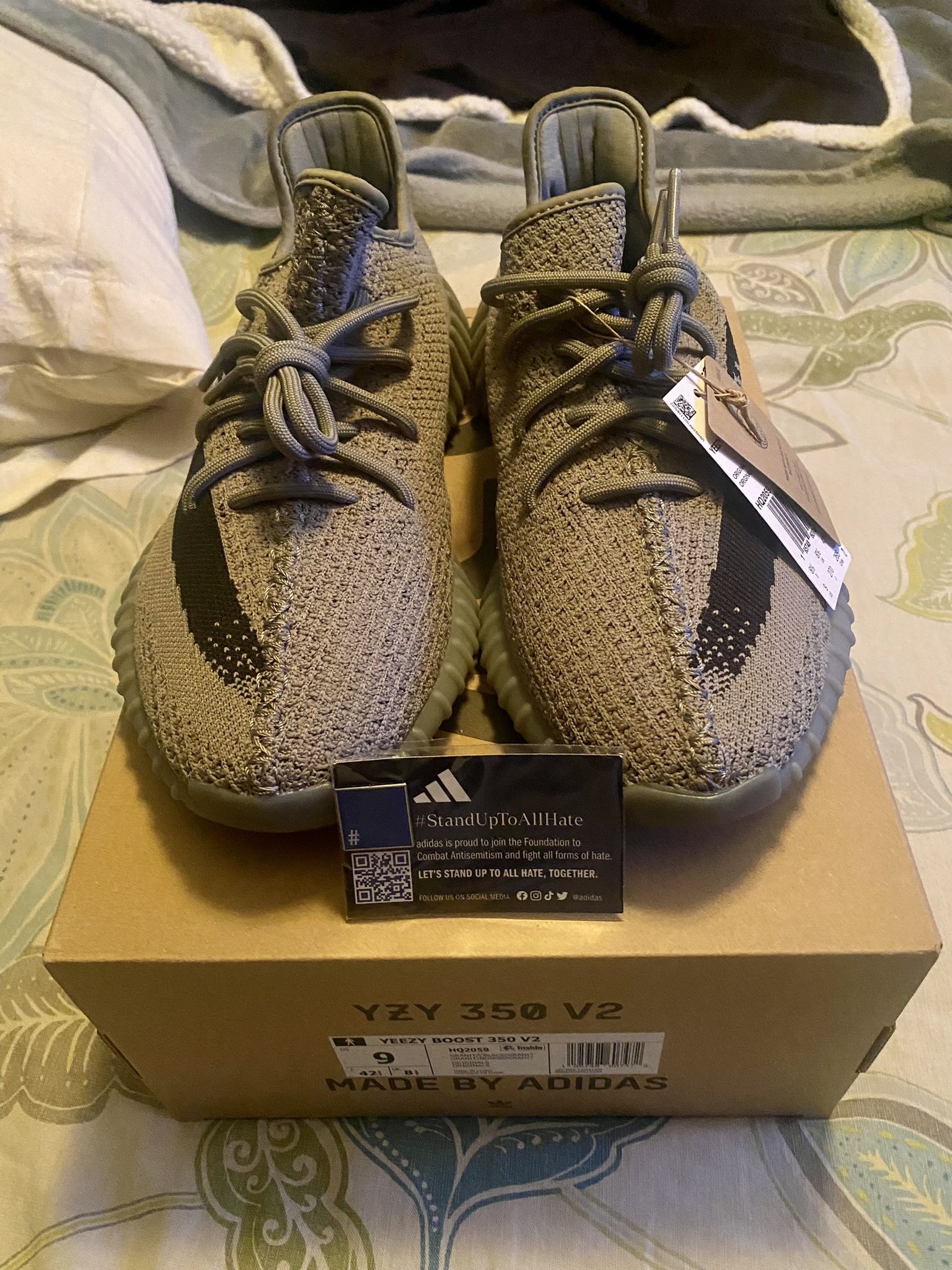 Adidas Yeezy Boost 350 V2 “Granite” - Size 9 (BRAND NEW & AUTHENTIC!)