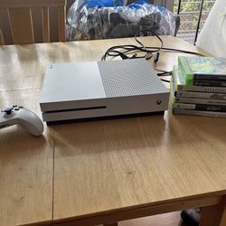 XBOX One S - 500GB White with 2 Controllers and Charger, Cords and Games