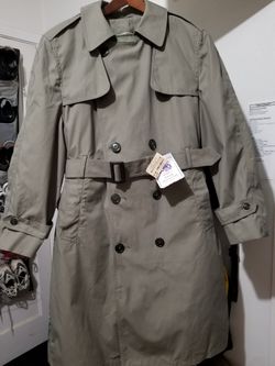 NEW US Marine All Weather Trench Coat Sz. 42S 
