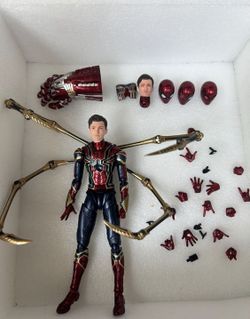 SH Figuarts Marvel Iron Spider Man No Way Home Action Figure
