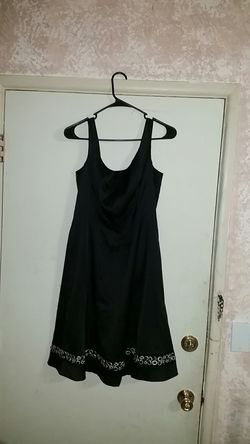 Ladies Dress size 6
