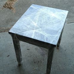 1 Wood End Table