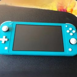 NINTENDO LITE 32 GB EXCELLENT CONDITION 