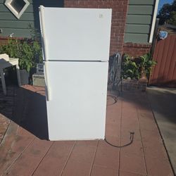Maytag Refrigerator 