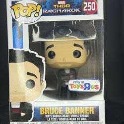 Funko Pop! Marvel's Thor Ragnarok: Bruce Banner #250 (Toys R Us Exclusive)