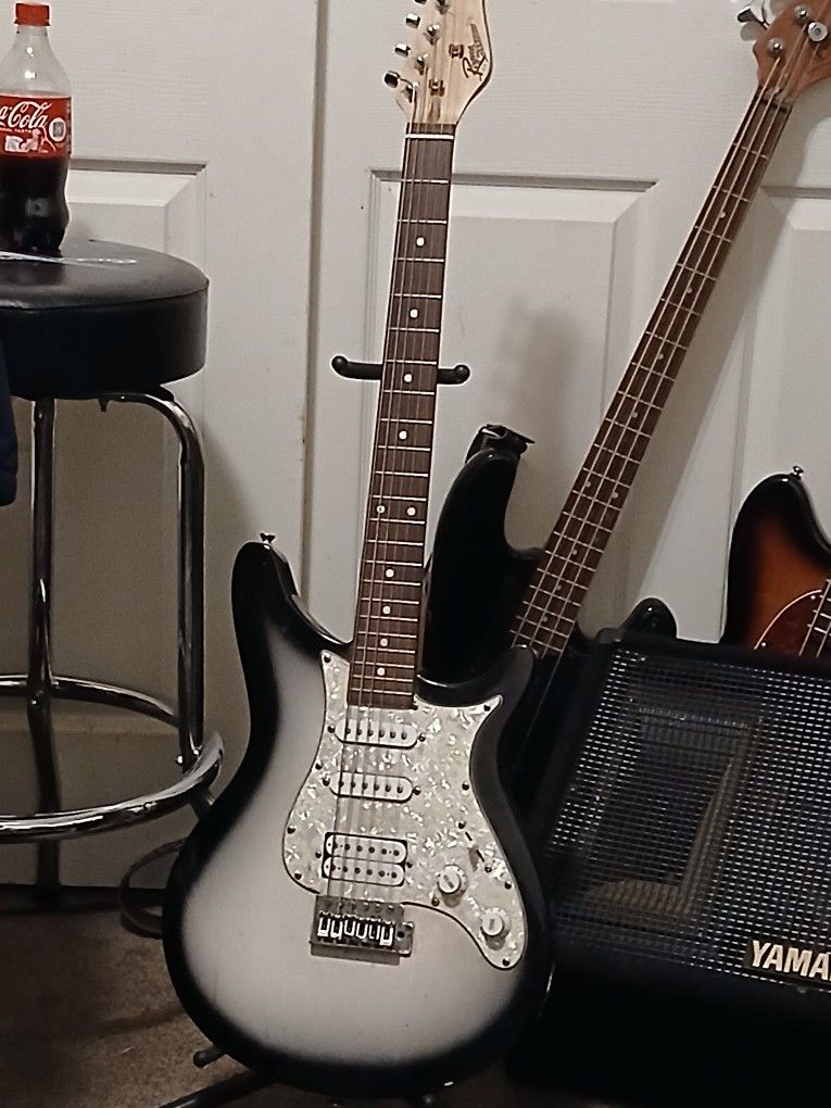 Rouge Electric Guitar