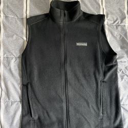 Black Columbia Men’s Vest (Size M)