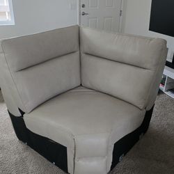 NEW THICK HQ LEATHER CORNER CHAISE/SEATTER