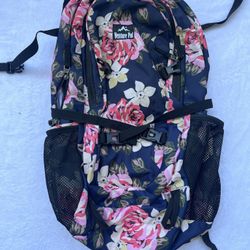 Venture PAL 40l Lightweight Packable Travel Hiking Backpack