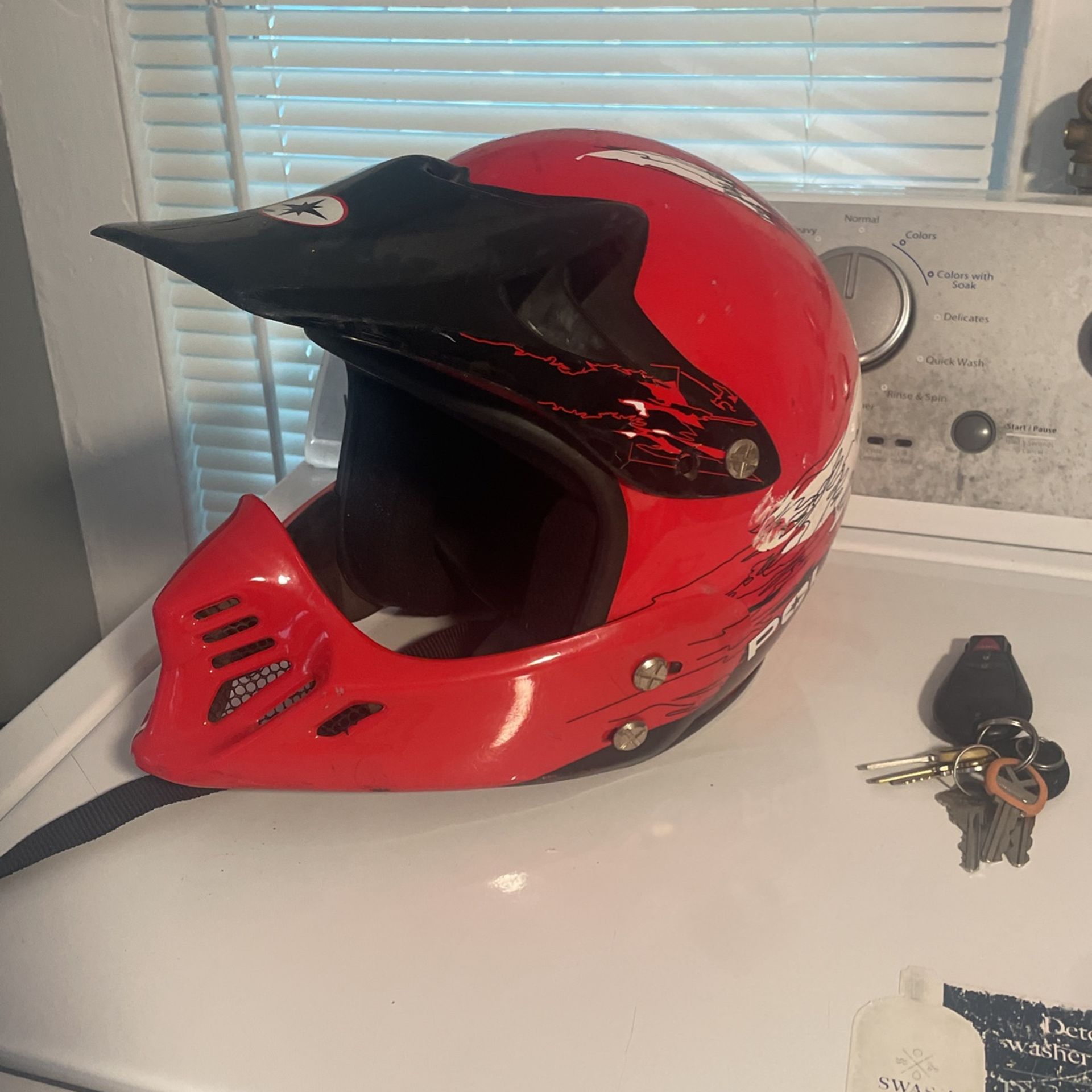 Dottie Helmet