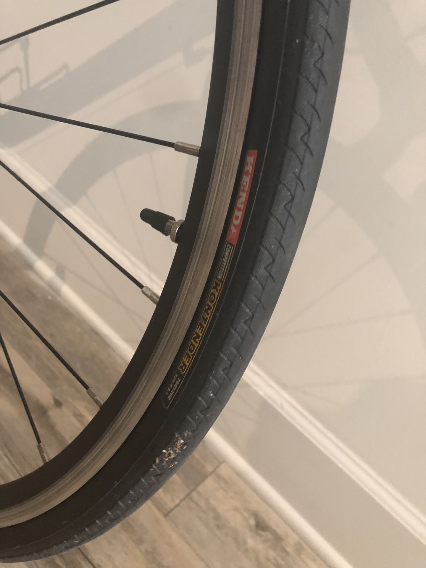 nishiki men's maricopa road bike