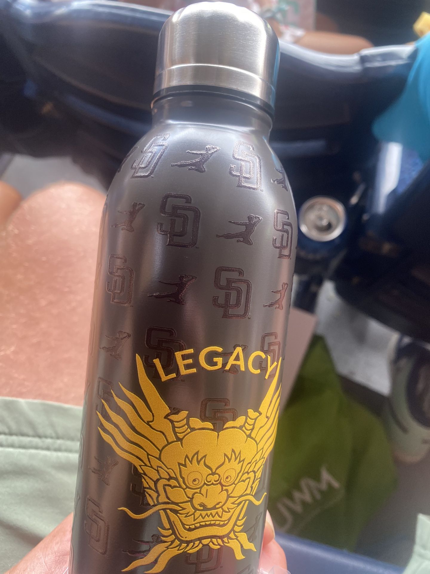 Bruce Lee Padres Water bottle: Padres theme Game