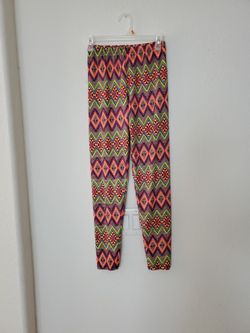 Always Multicolor Diamond Zigzag Leggins. Size Small.
