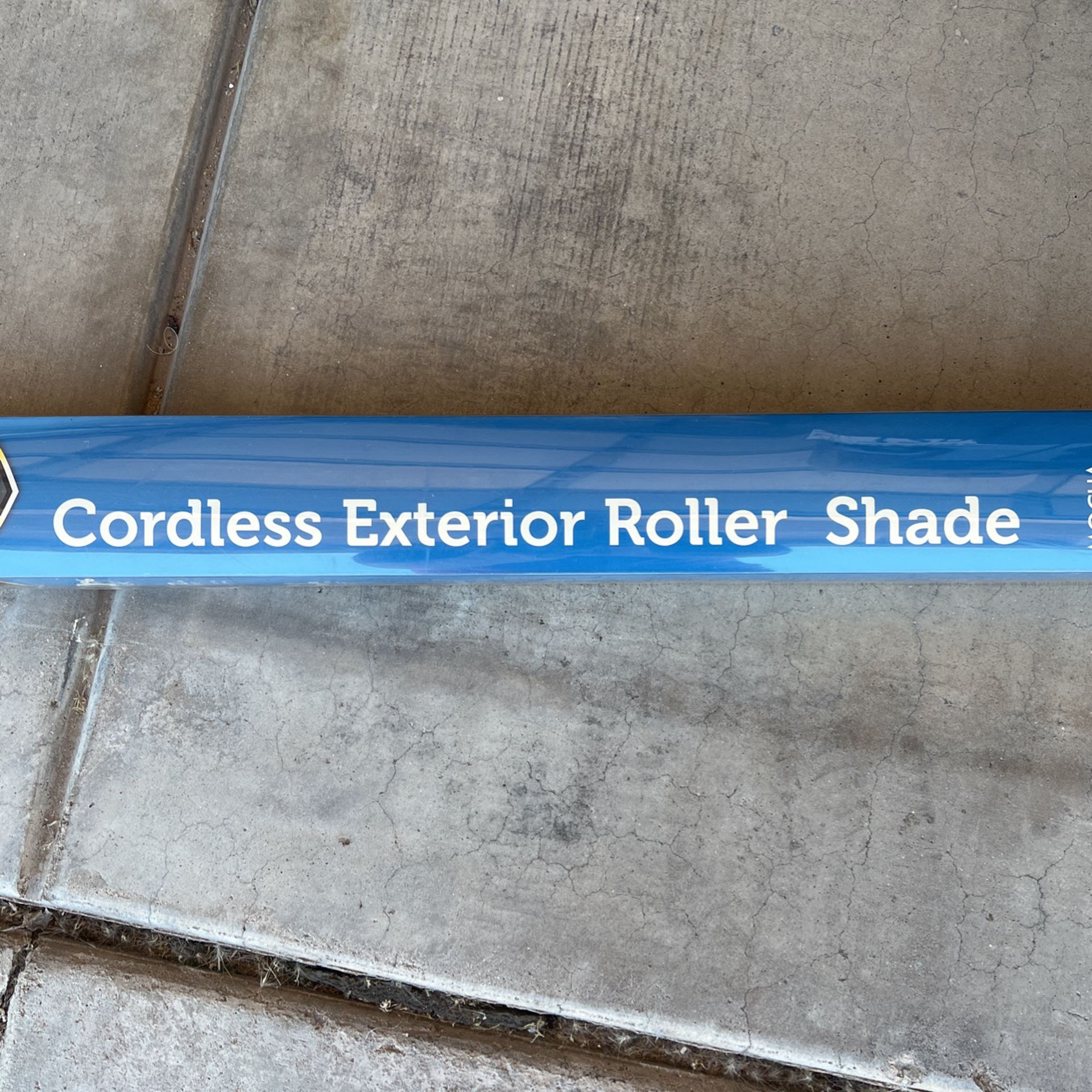Cordless Exterior Roller Shade