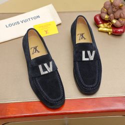 LV Men’s Leather Shoes With Box 2026 New 