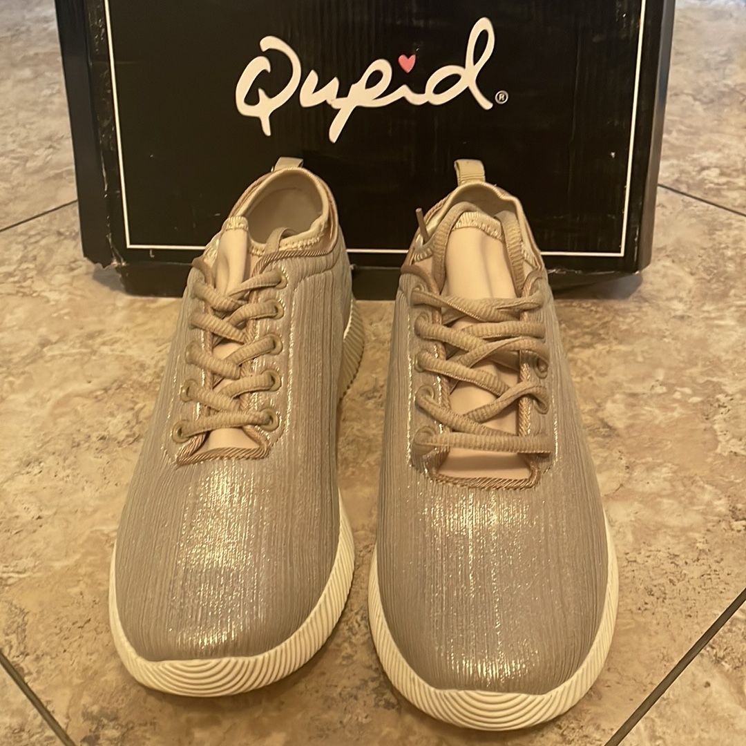 Qupid tennis shoes hot sale