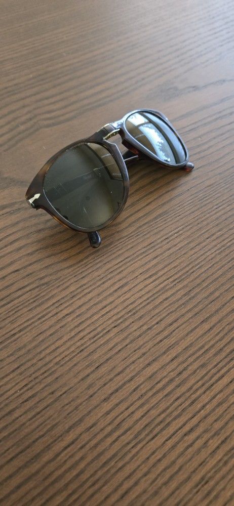Person Steve McQueen Sunglasses 714