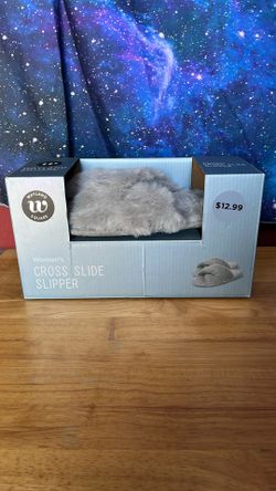 New In Box Women’s Wayland Square Cross Slide Slippers