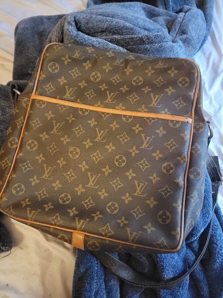 Louis Vuitton Crossbody Unisex Messenger Bag