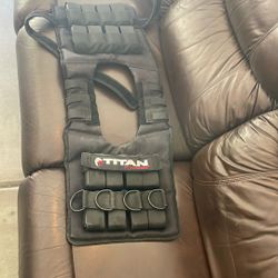 Titan Fitness Weight Vest 40 Lbs