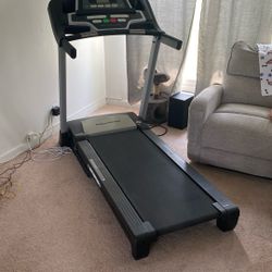 Treadmill 
