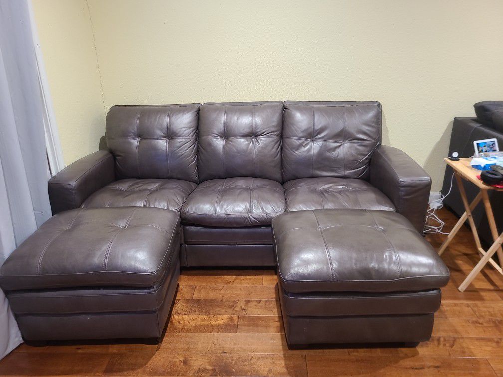 Dark grey leather Couch 