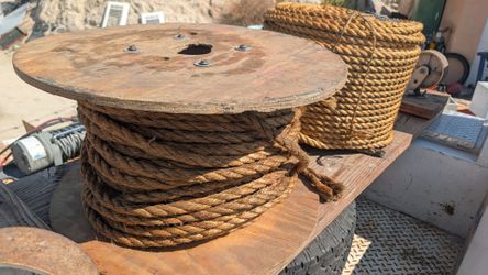 1) bundle of 3/4" rope vintage style spool new old stock 100' ? Manila / hemp line nautical western decor ranch decoration