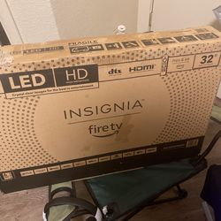 32 In.  Insignia smart Tv