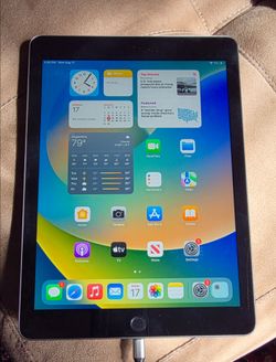 iPad 5th Gen Wifi 32 gb