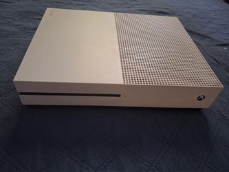 Xbox series s with 9 disc games