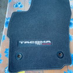 Floor Mats For Tacoma 2025