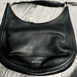 MK Black medium Size Hand Bag - 