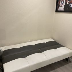 Futon Couch / Bed