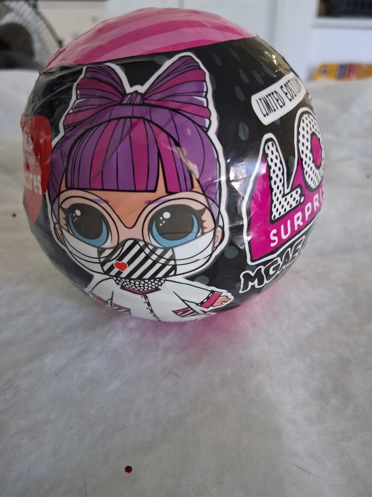 LOL surprise Doll 2019 Frontline Worker