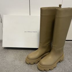 Gia X Pernille Teisbaek  New Italian Leather Knee Boots SZ 37.5