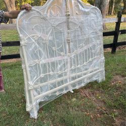 White Iron And Brass Full Size Bed