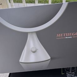 Vanity Mirrow With light